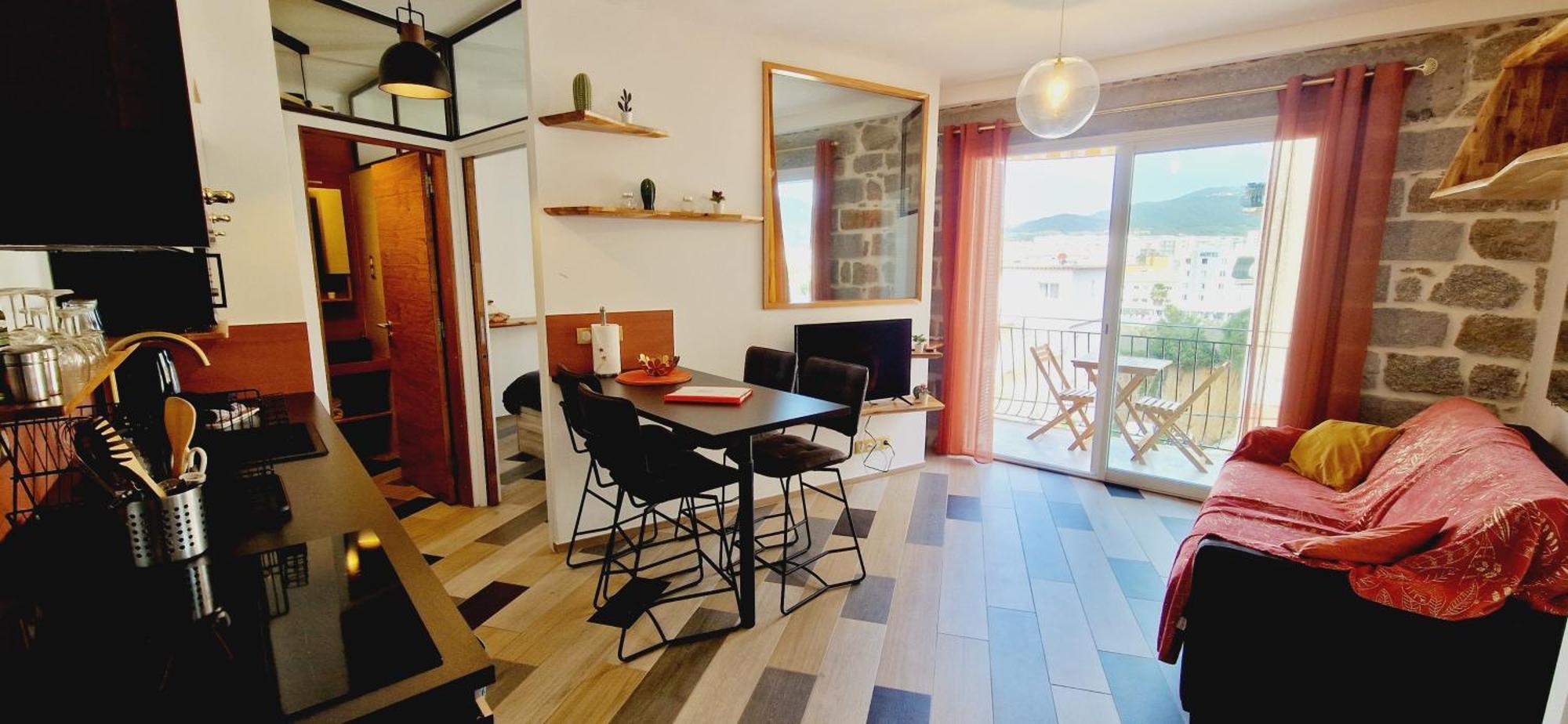 Magnifique Appartement Avec Balcon Vue Mer A L'Entree D'Ajaccio 阿雅克肖 外观 照片