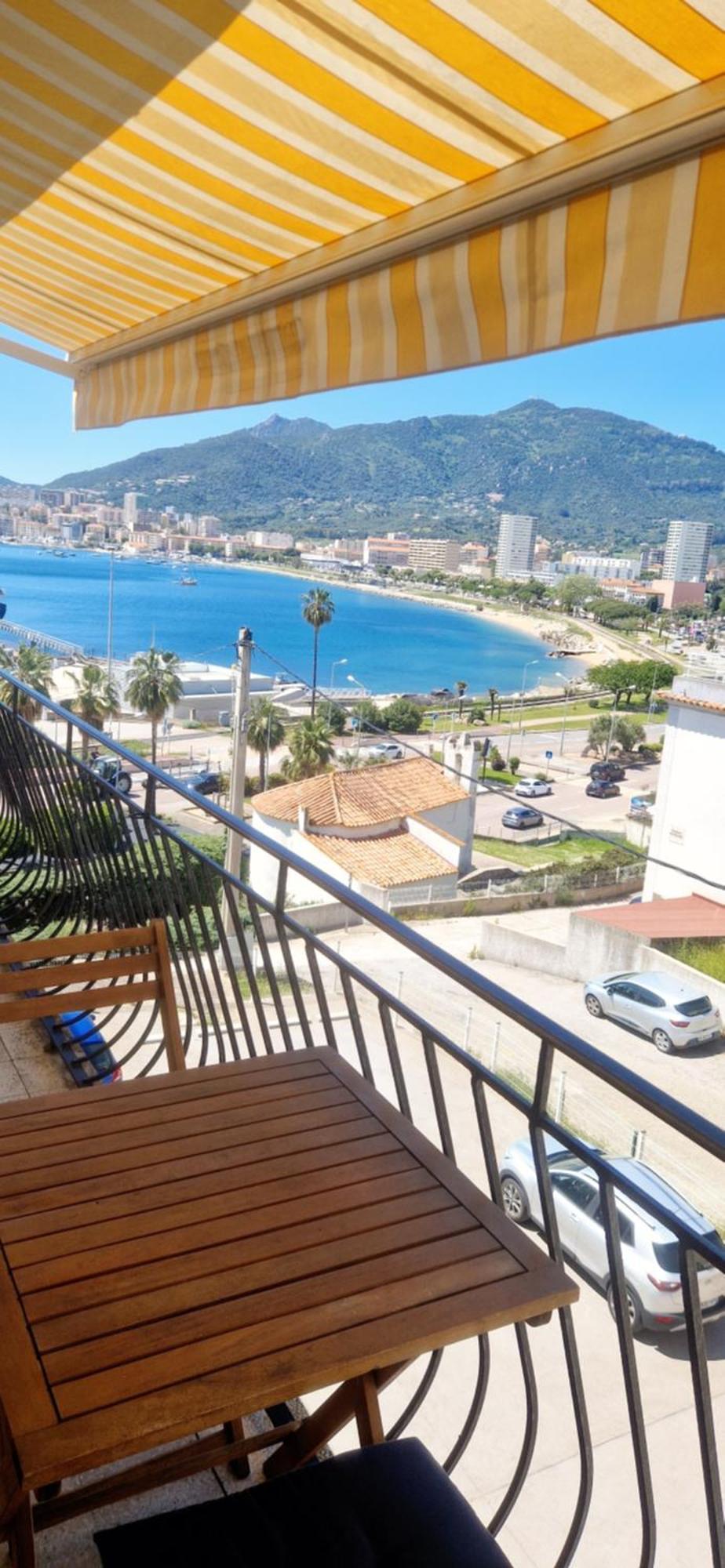 Magnifique Appartement Avec Balcon Vue Mer A L'Entree D'Ajaccio 阿雅克肖 外观 照片